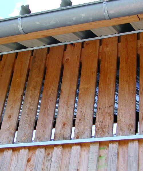 Space-Boarding / luftdurchlässiger Seiten-Windschutz – Detailansicht